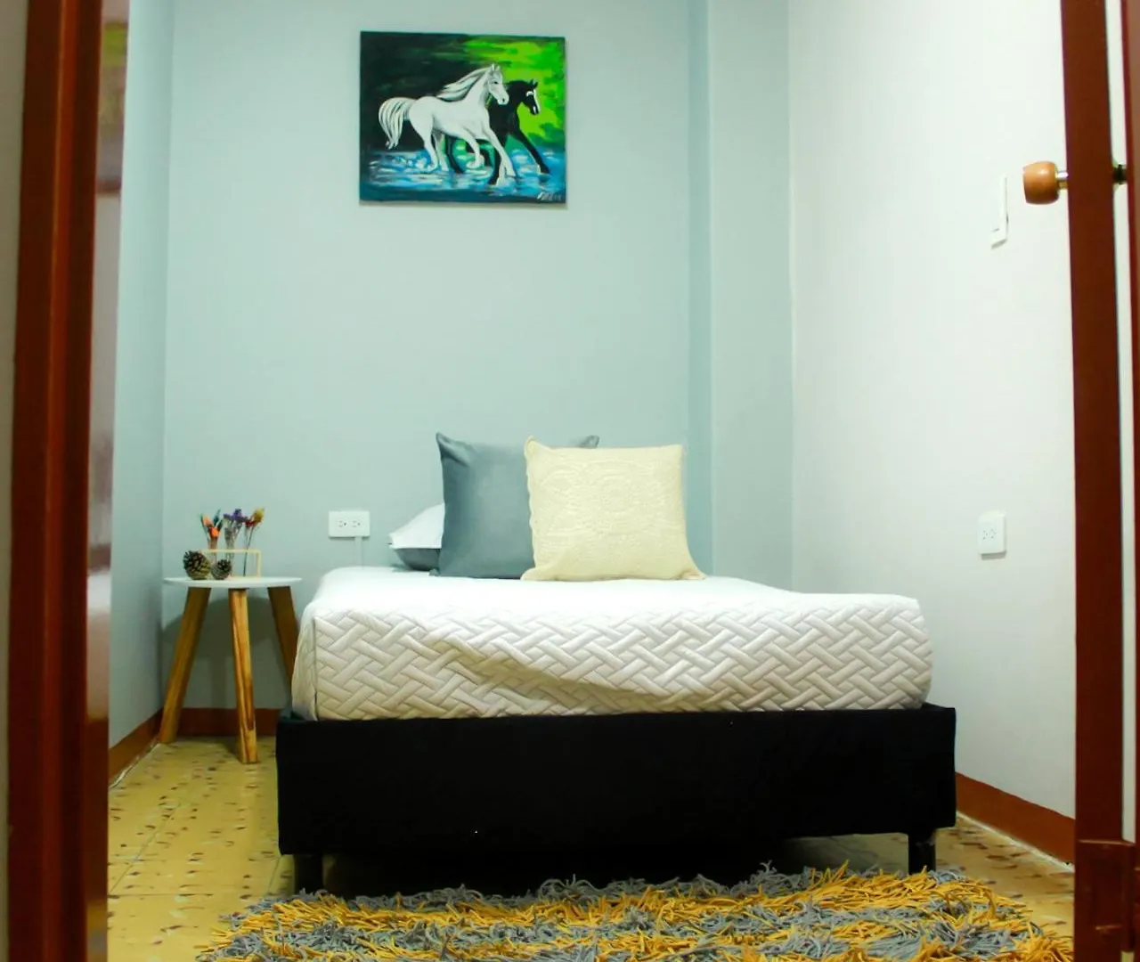 Casa Mostaza Bed and Breakfast Medellín Colombia